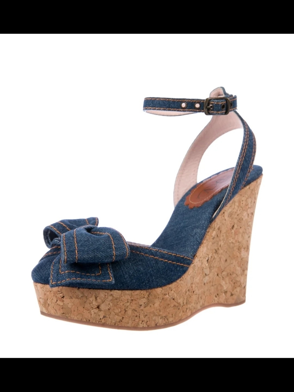 Red Valentino Bow Accents

Slingback Pumps